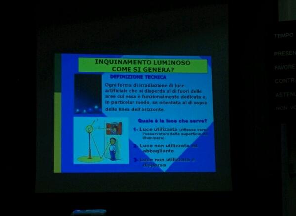 Come si genera l'inquinamento luminoso? #opendalmine http://t.co/Q4HjthgNFt